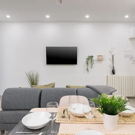 Appartement Espacioso 3 Hab Dobles 2 Banos, Junto Ayuntamiento *