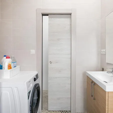 Appartement Espacioso 3 Hab Dobles 2 Banos, Junto Ayuntamiento *